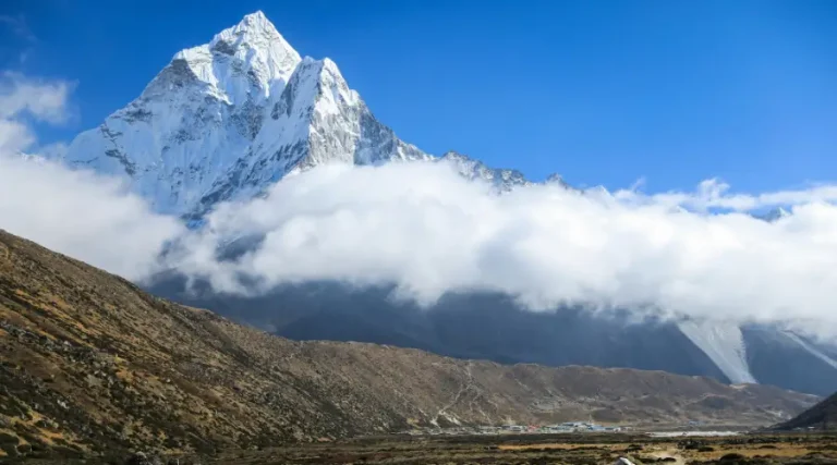 Lobuche Peak Climbing In September